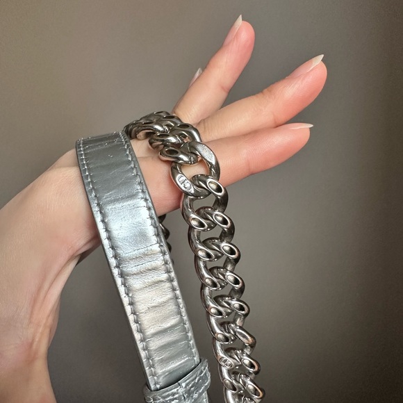 Dior Diorama Medium Microcannage Limited Edition - Picture 14 of 16